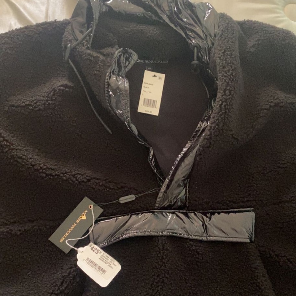 Moose Knuckles Avonhurst Jacket